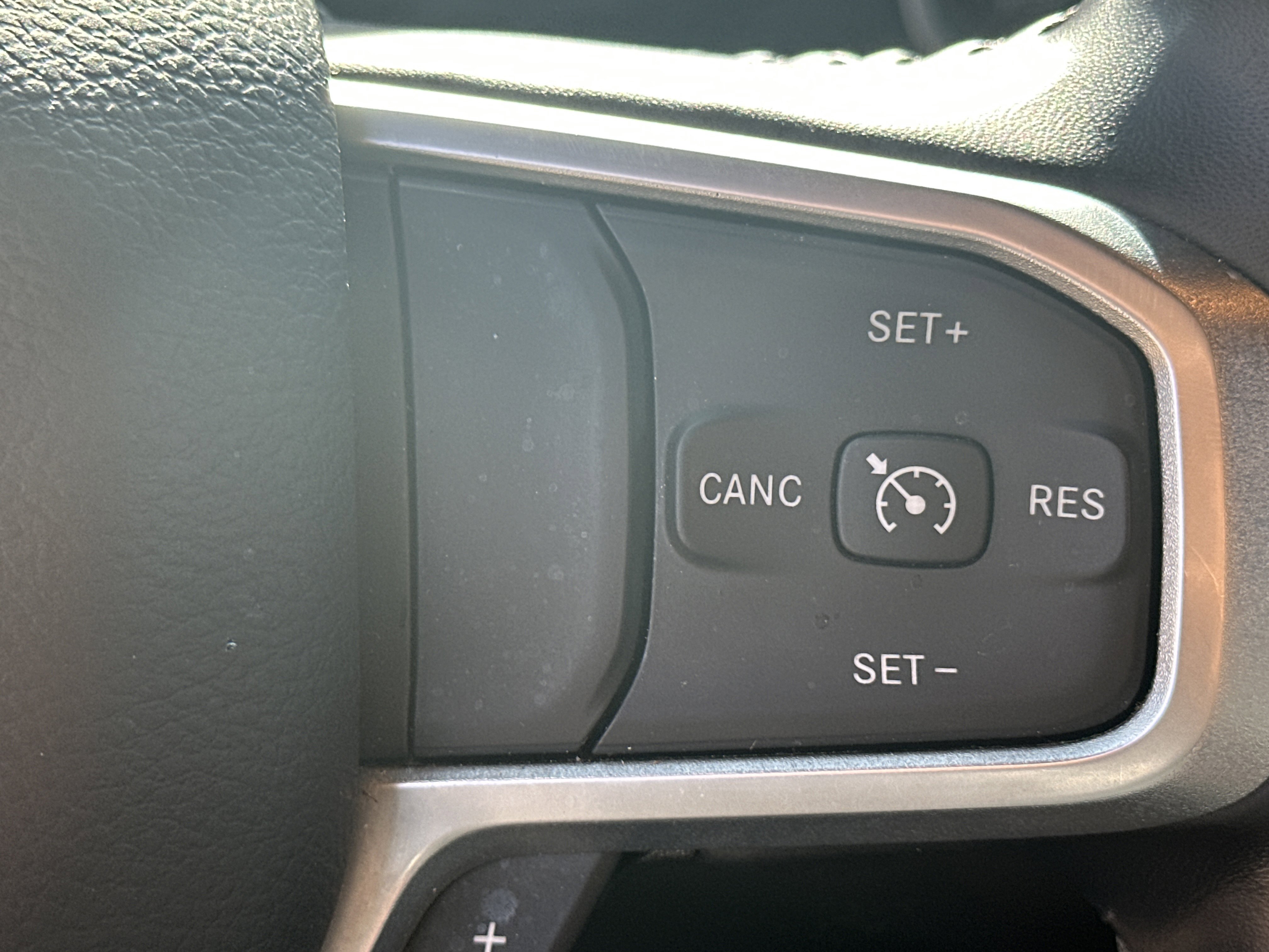 Used 2024 RAM 2500 Big Horn image 25