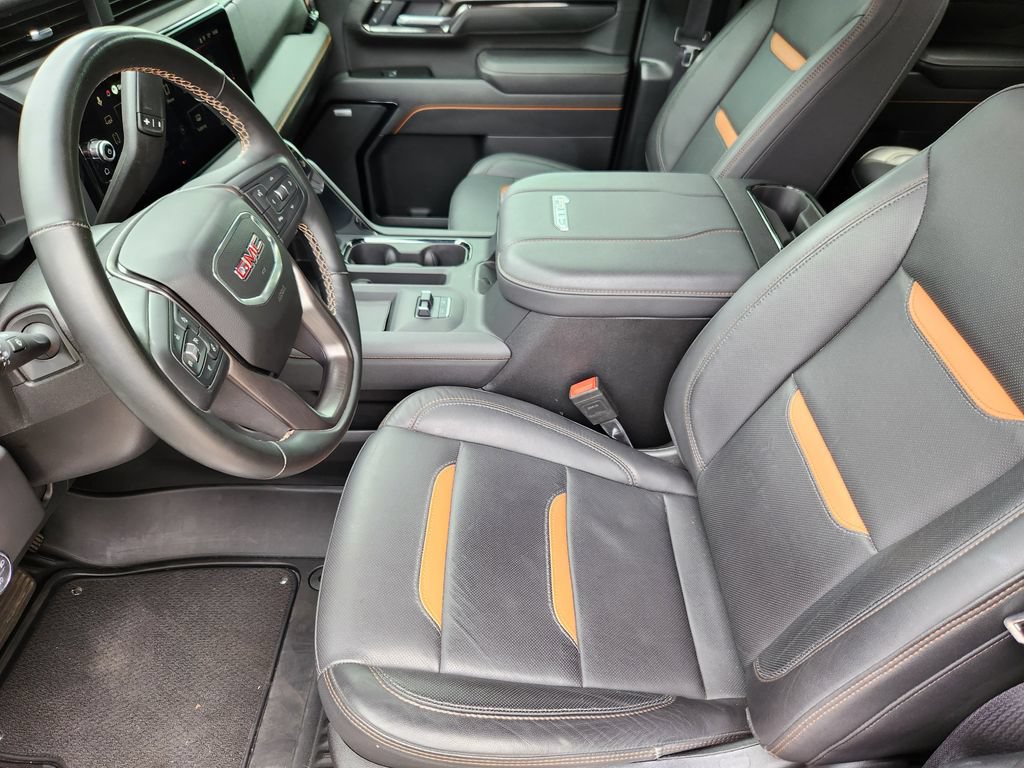 Used 2025 GMC Sierra 3500 AT4 w/ AT4 Premium Plus Package AWD/4WD image 14