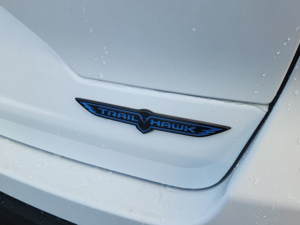 Used 2022 Jeep Grand Cherokee Trailhawk image 13