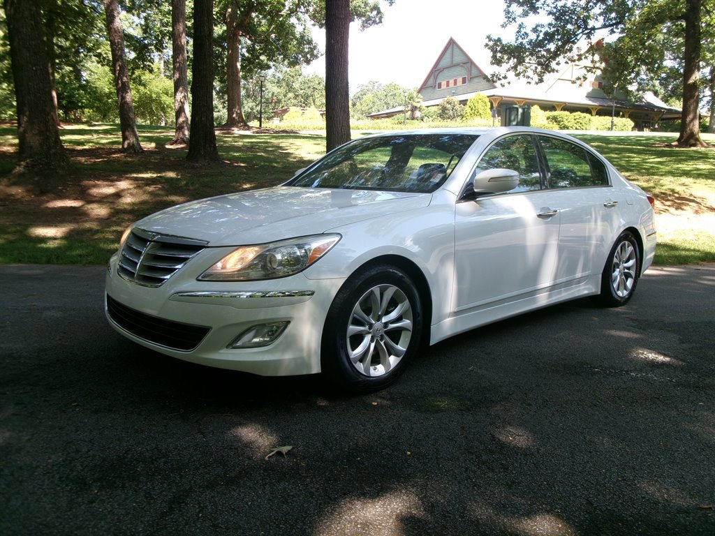 Used 2013 Hyundai Genesis 3.8