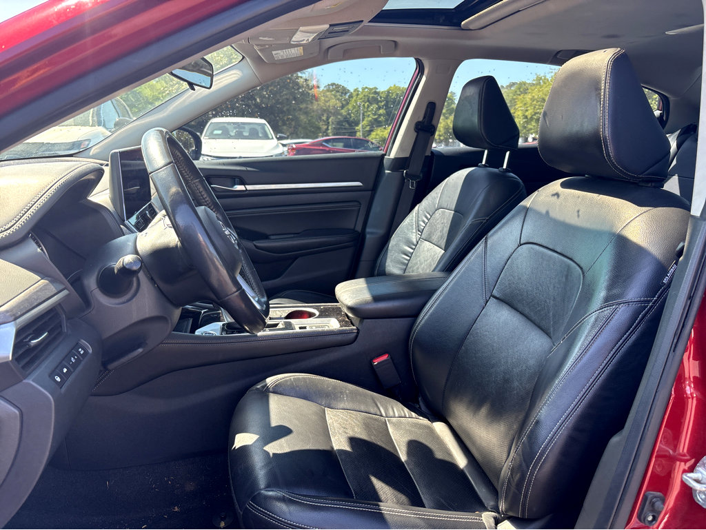 Used 2023 Nissan Altima 2.5 SL FWD image 16