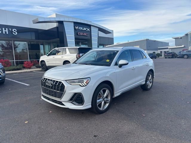 Used 2023 Audi Q3 2.0T Premium Plus w/ Premium Plus Package