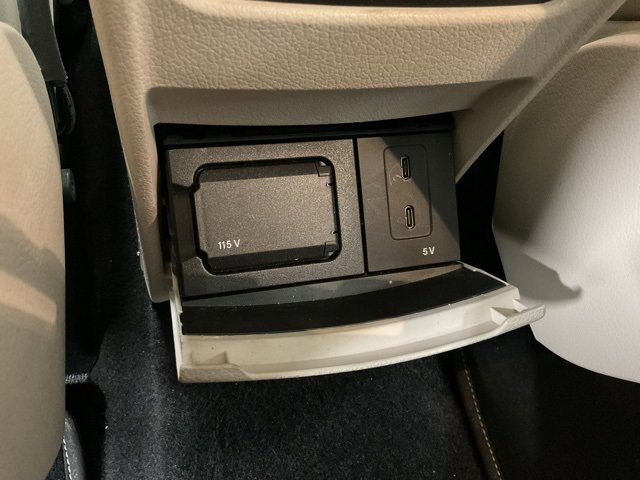 Used 2020 Mercedes-Benz GLB 250 4MATIC image 15