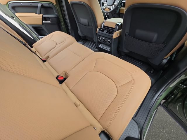 New 2026 Land Rover Defender 110 X-Dynamic SE AWD/4WD image 11