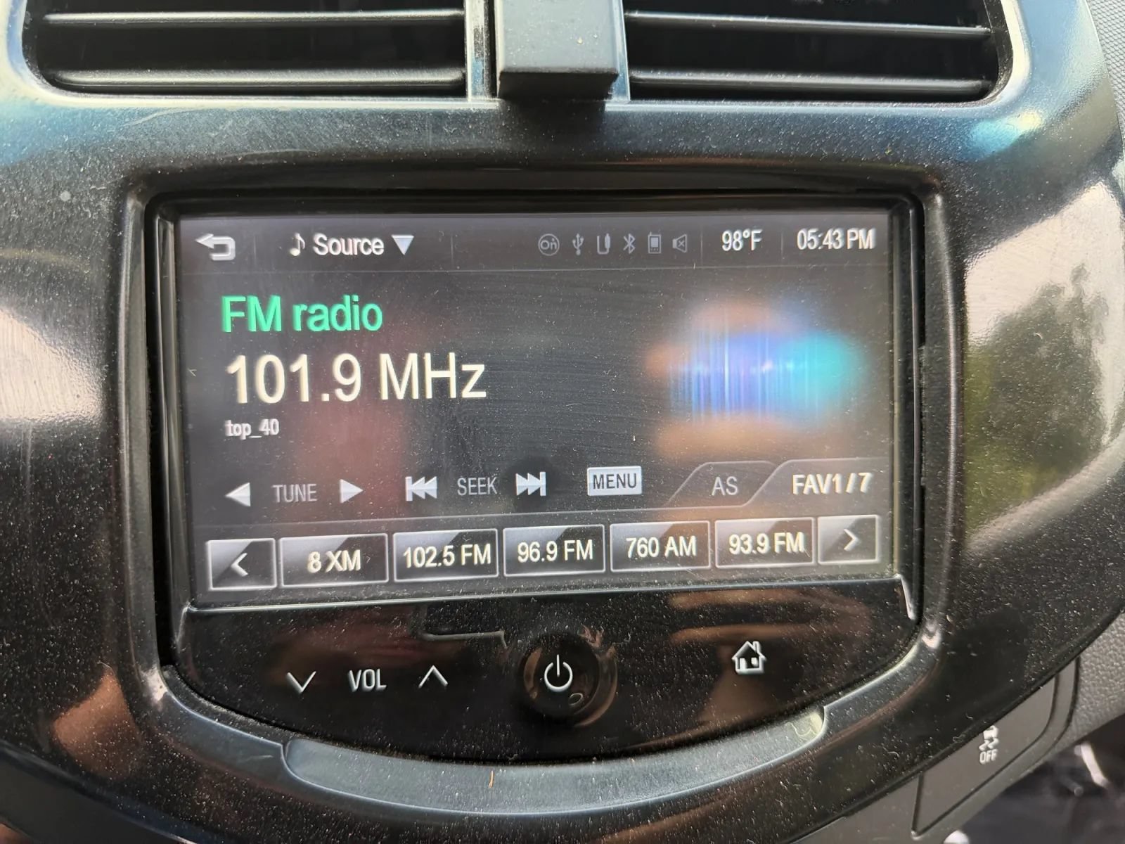 Used 2013 Chevrolet Spark LT FWD image 21