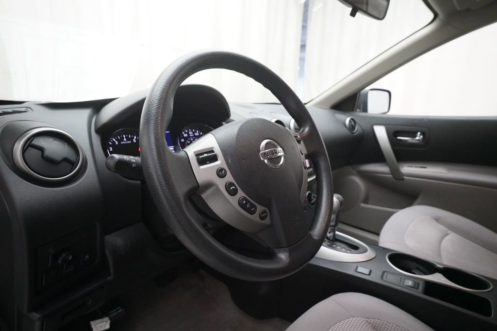Used 2012 Nissan Rogue SV image 8