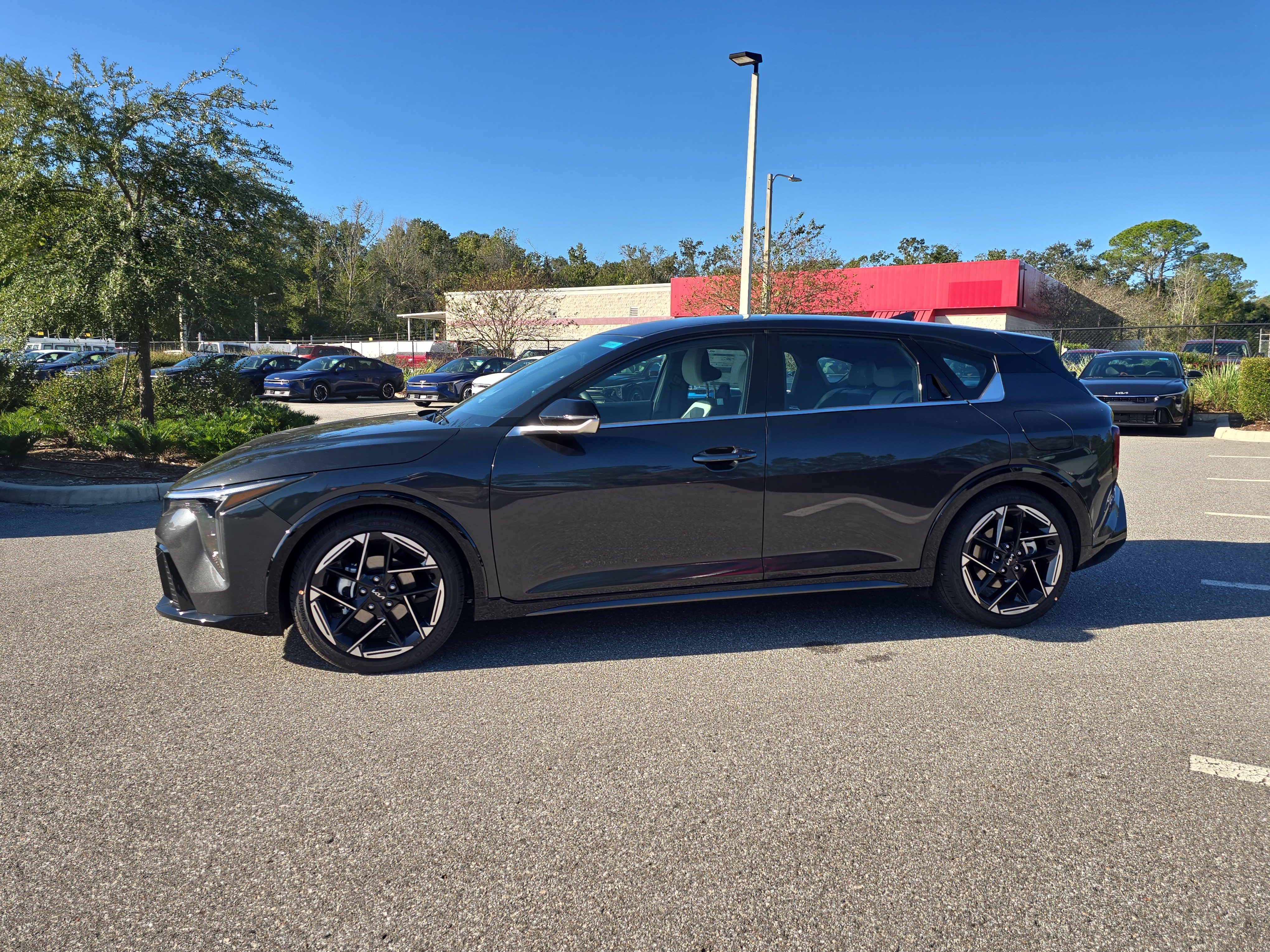 New 2026 Kia K4 GT-Line FWD image 5