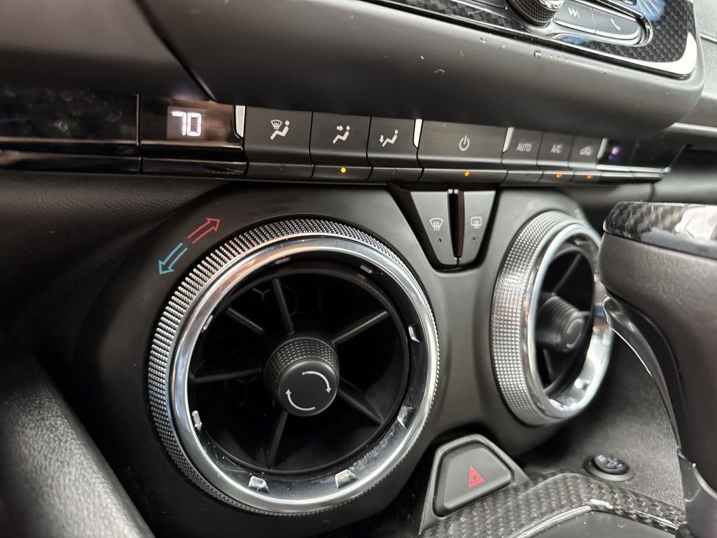 Used 2018 Chevrolet Camaro LT w/ RS Package image 50