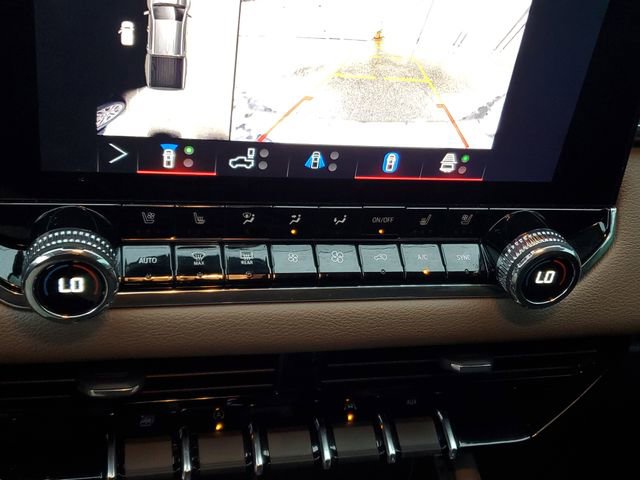 Used 2025 GMC Canyon Denali image 22