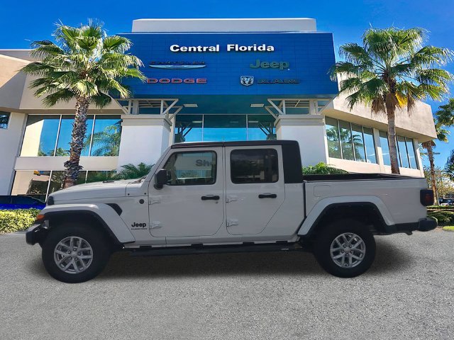 Used 2023 Jeep Gladiator Sport AWD/4WD image 8