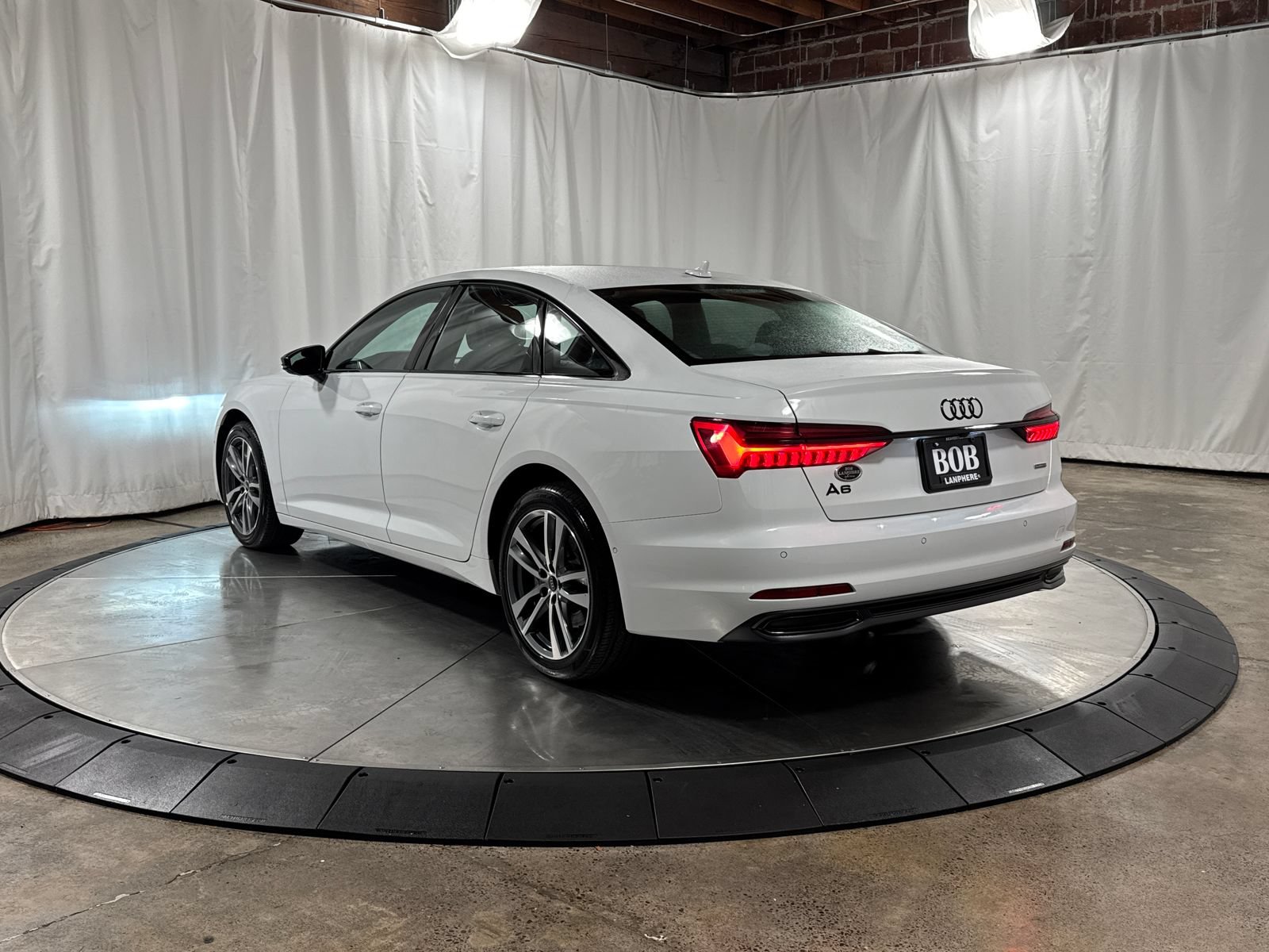 Used 2021 Audi A6 Premium Plus w/ Premium Plus Package AWD/4WD image 7