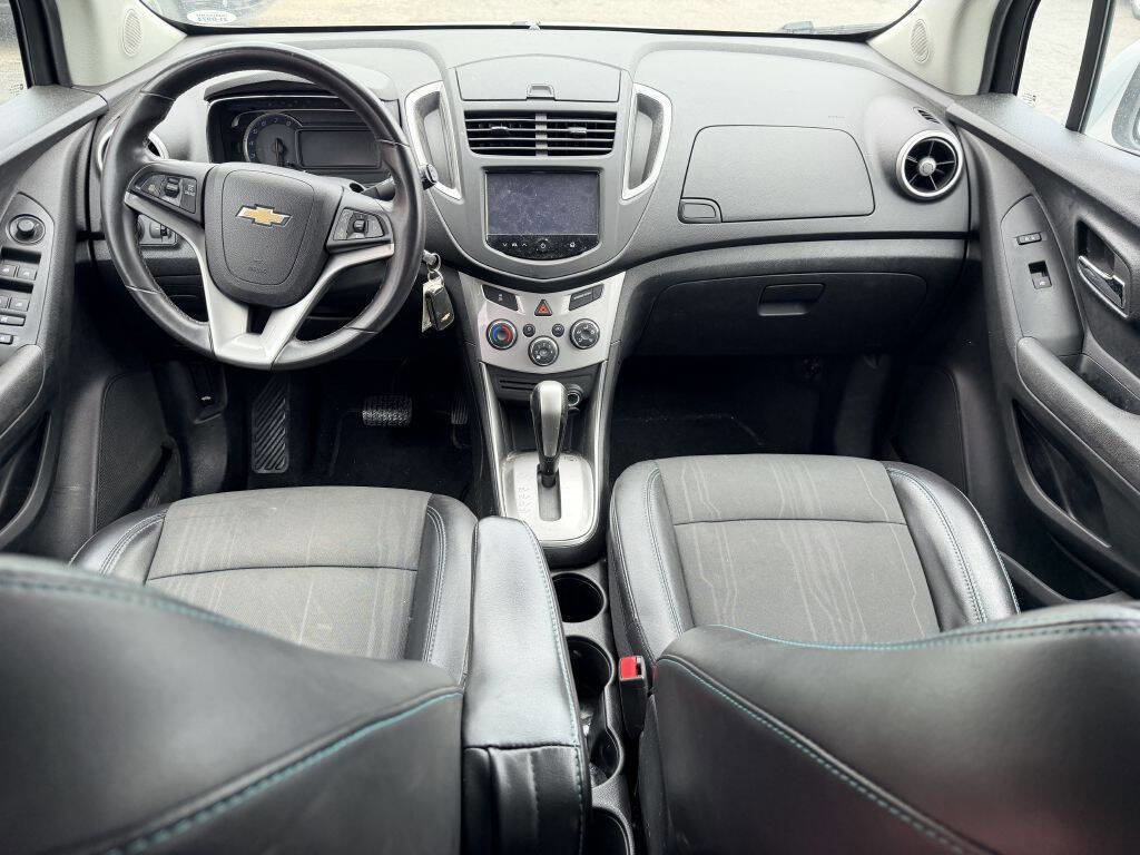 Used 2015 Chevrolet Trax LT w/ LT Plus Package FWD image 8