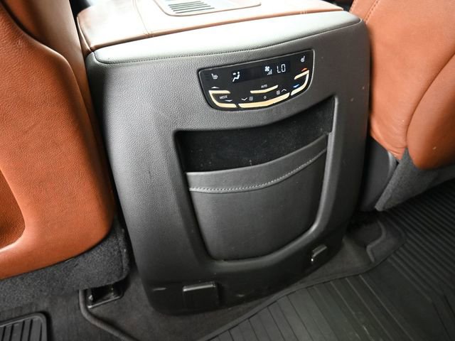 Used 2020 Cadillac Escalade Luxury AWD/4WD image 27
