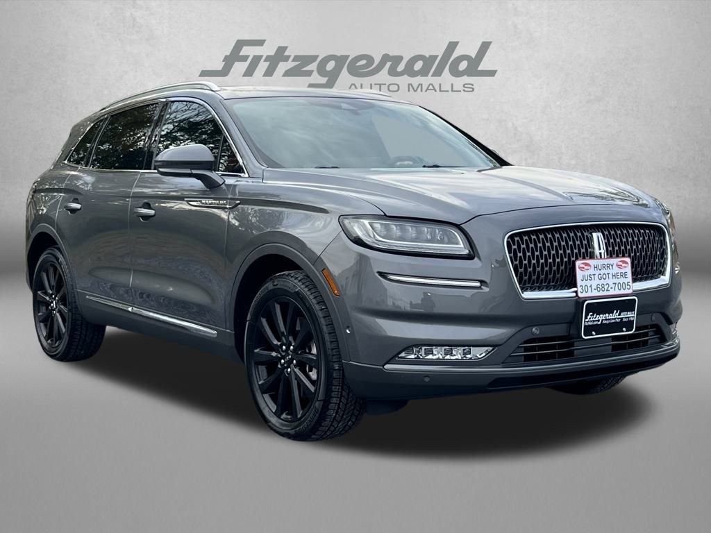 Used 2022 Lincoln Nautilus Reserve w/ Equipment Group 202A image 1