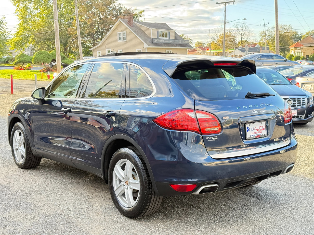 Used 2012 Porsche Cayenne image 6
