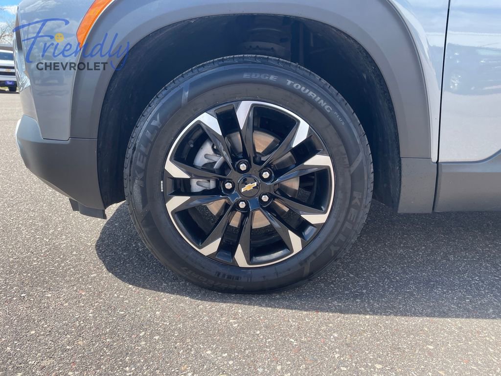 Used 2022 Chevrolet TrailBlazer LT w/ Convenience Package AWD/4WD image 11