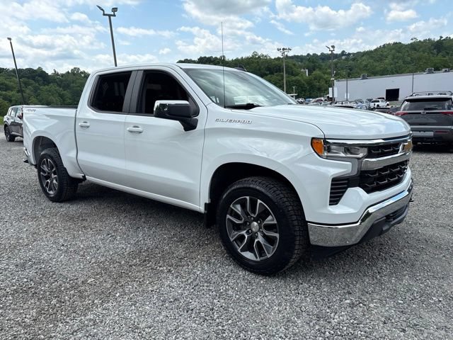 Used 2023 Chevrolet Silverado 1500 LT AWD/4WD image 7