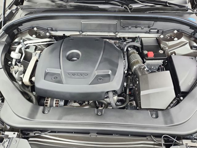 Used 2018 Volvo XC60 T6 Inscription w/ Luxury Seat Package image 24