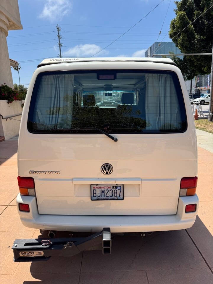 Used 2002 Volkswagen Eurovan MV FWD image 6