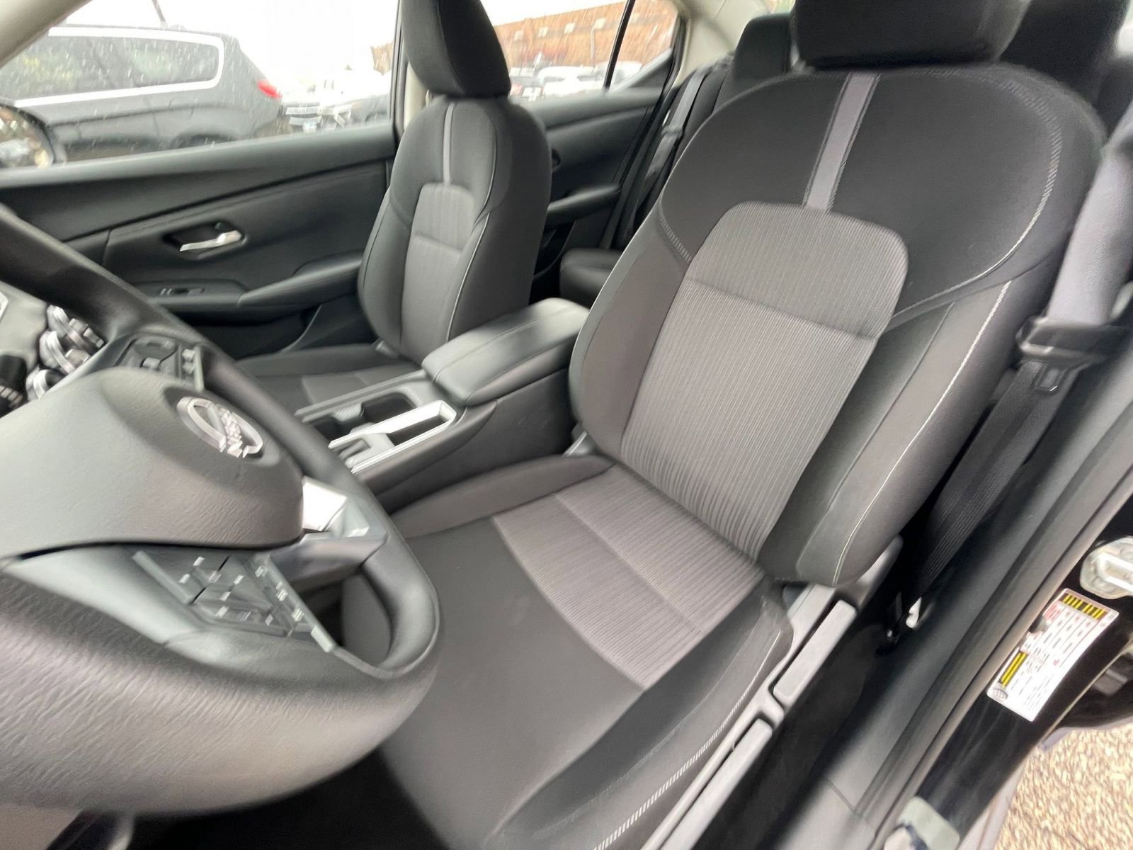 Used 2025 Nissan Sentra SV image 34