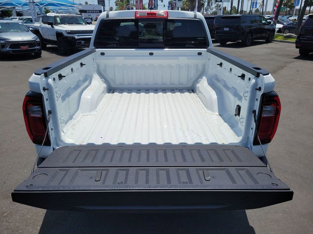 Used 2026 GMC Canyon AT4 w/ Technology Plus Package AWD/4WD image 26