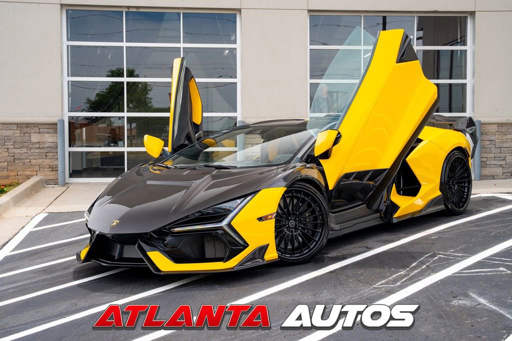 Used 2024 Lamborghini Revuelto AWD/4WD image 1
