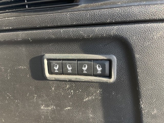 Used 2024 Jeep Wagoneer L Series II w/ Flexible Seating Group image 11