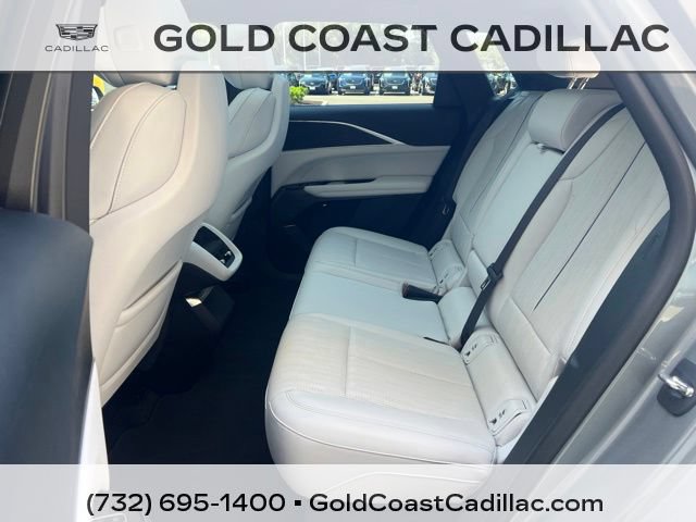 Certified 2024 Cadillac Lyriq Luxury RWD image 14