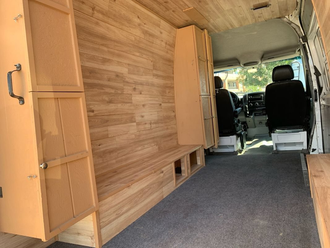 Used 2007 Dodge Sprinter 2500 RWD image 16