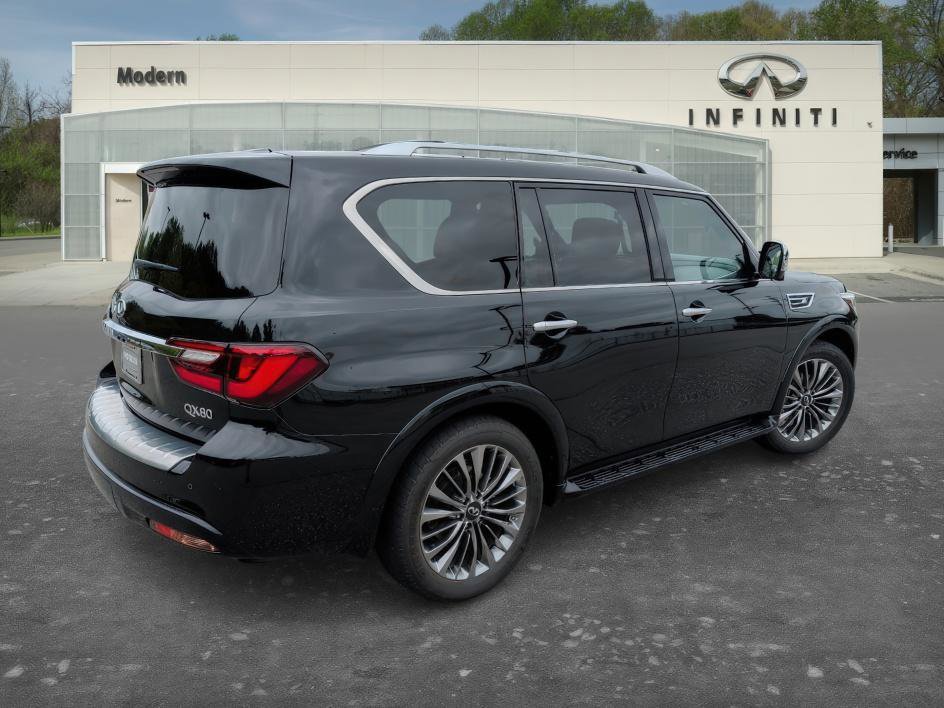 Used 2021 INFINITI QX80 Sensory w/ All-Season Package AWD/4WD image 4