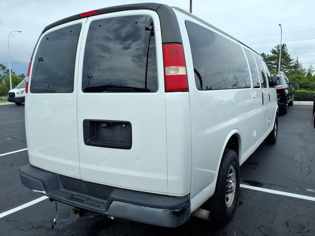 Used 2015 Chevrolet Express 3500 LT w/ LT Preferred Equipment Group RWD image 4