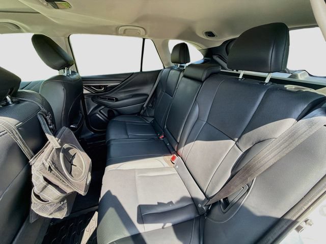 Used 2022 Subaru Outback Limited AWD/4WD image 21
