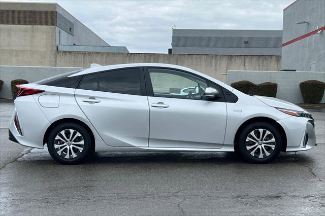 Certified 2022 Toyota Prius Prime LE image 6