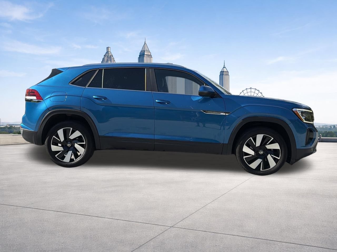 Used 2024 Volkswagen Atlas Cross Sport SE FWD image 27