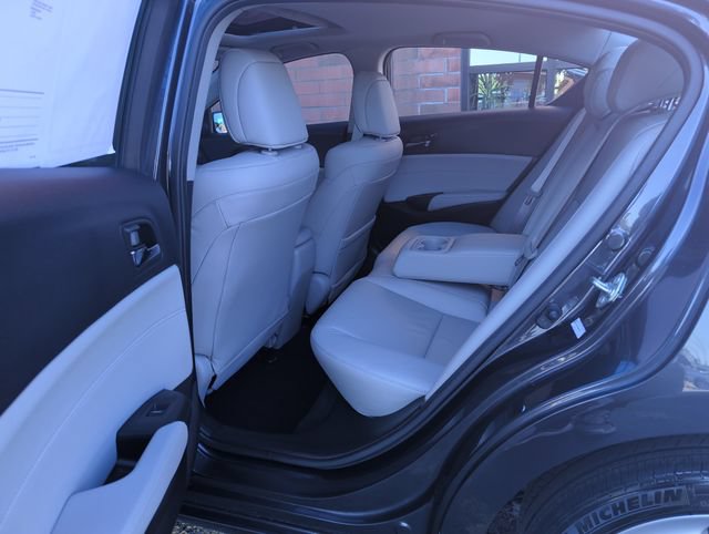Used 2016 Acura ILX FWD image 23
