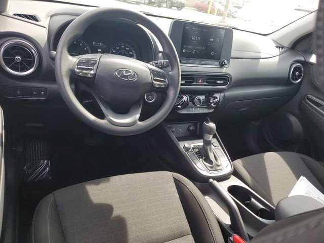 Used 2023 Hyundai Kona SEL image 10