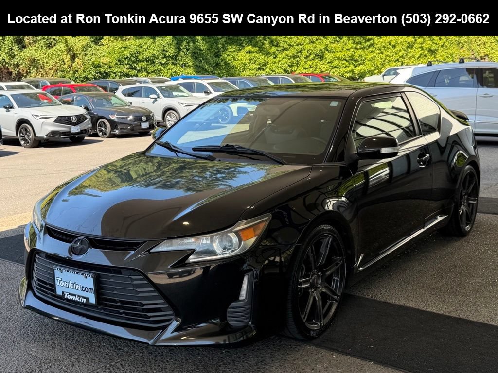 Used 2014 Scion tC FWD image 4