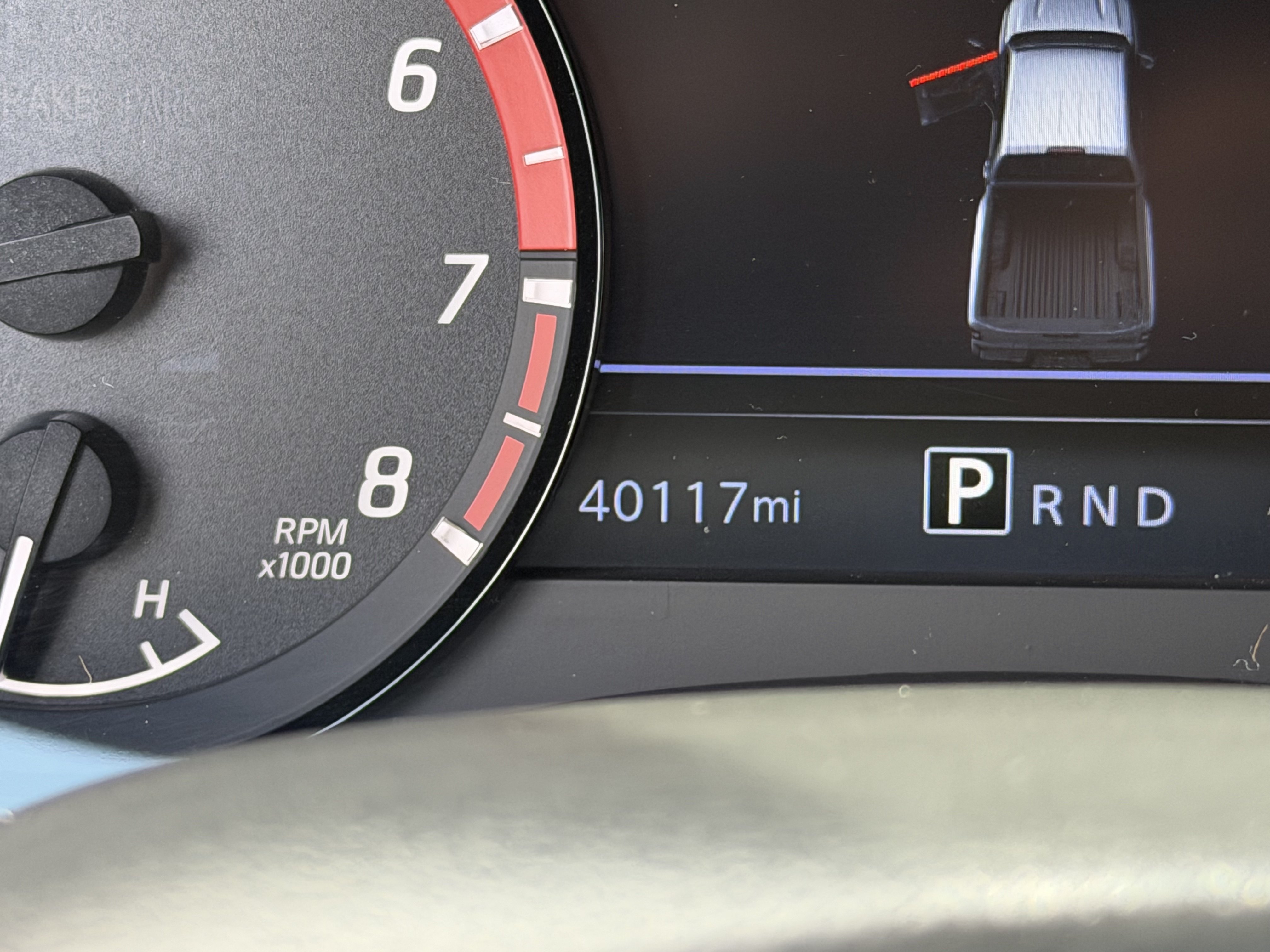 Used 2025 Nissan Frontier PRO-4X AWD/4WD image 28