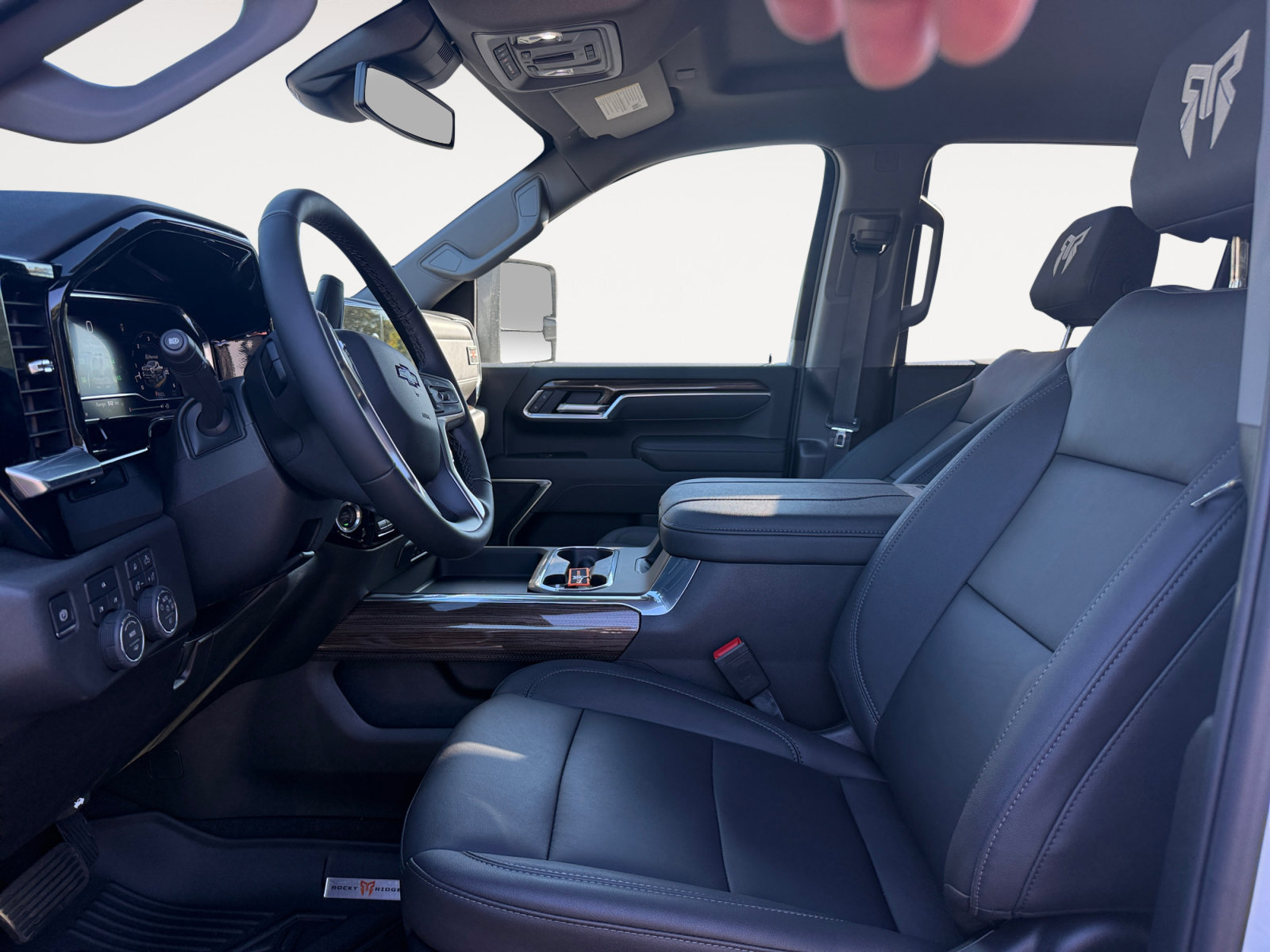 New 2025 Chevrolet Silverado 2500 LT w/ Trail Boss Package image 9