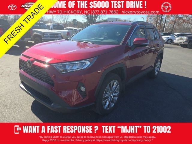 Used 2020 Toyota RAV4 XLE Premium image 1