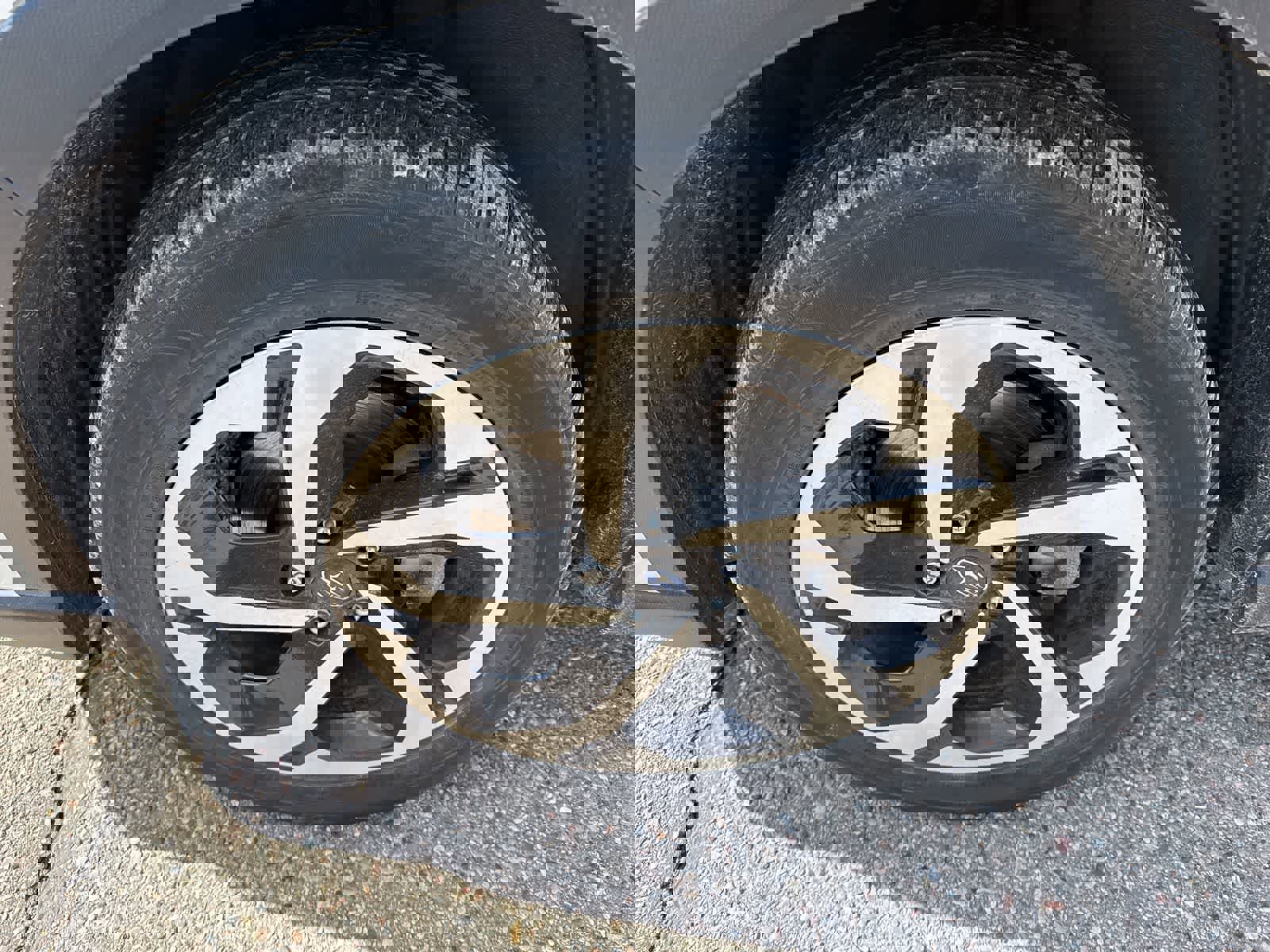 Used 2024 Subaru Forester Touring image 6