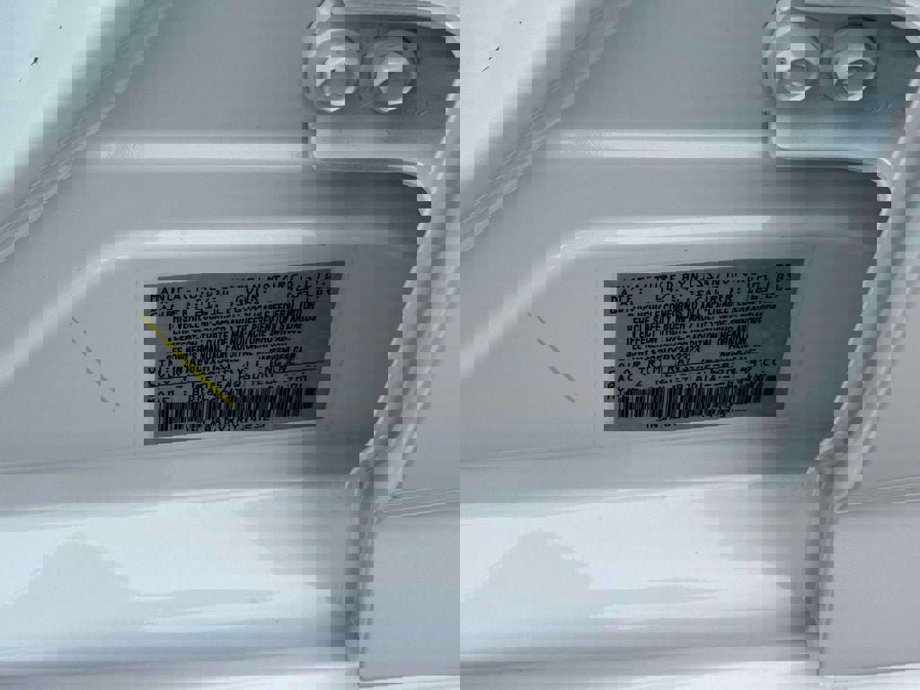 Used 2024 Nissan Sentra SR w/ SR Premium Package image 17