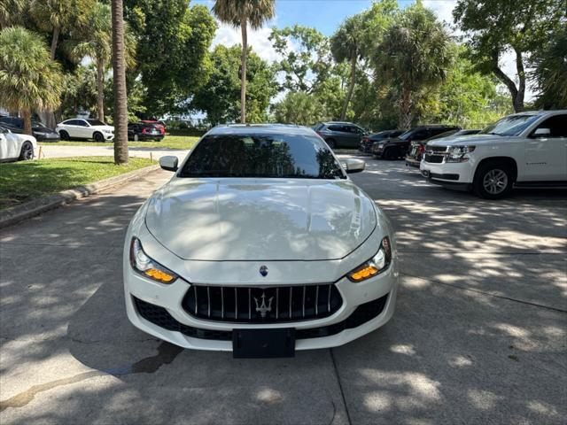 Used 2018 Maserati Ghibli S Q4 AWD/4WD image 3