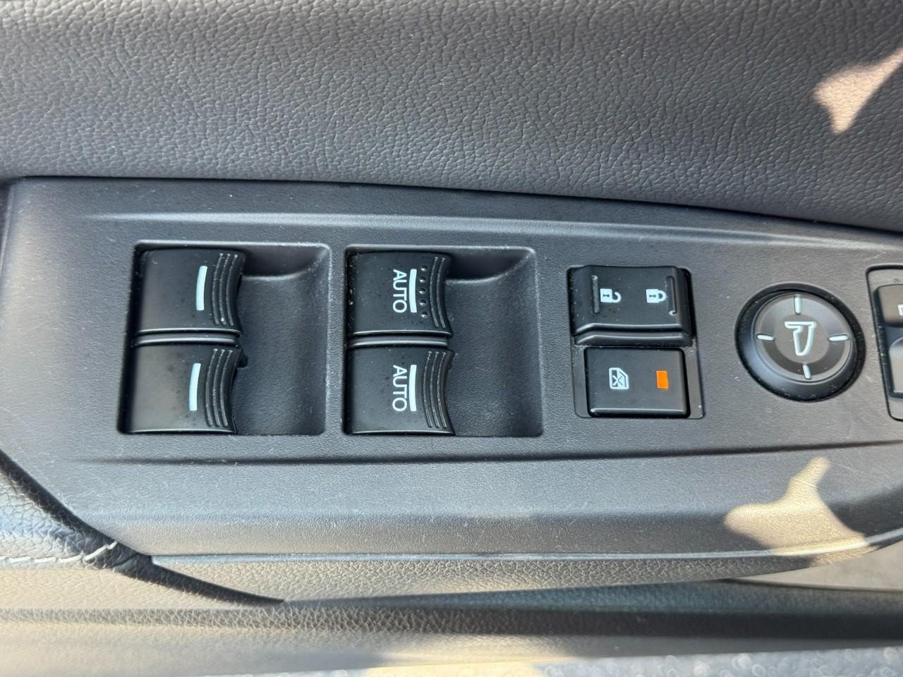 Used 2021 Acura ILX w/ Premium Package FWD image 19