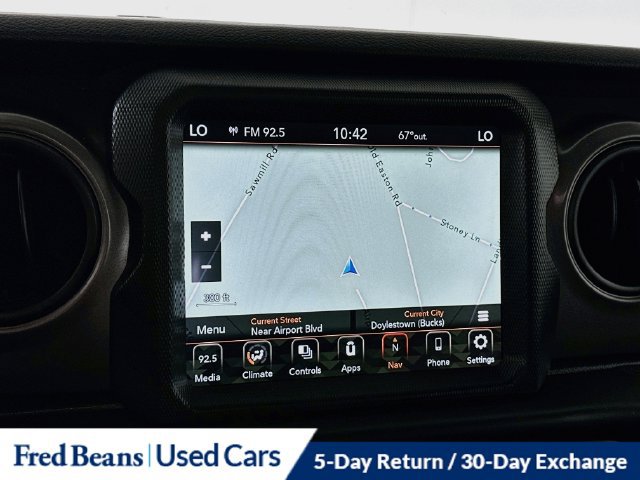 Used 2023 Jeep Gladiator Sport AWD/4WD image 19
