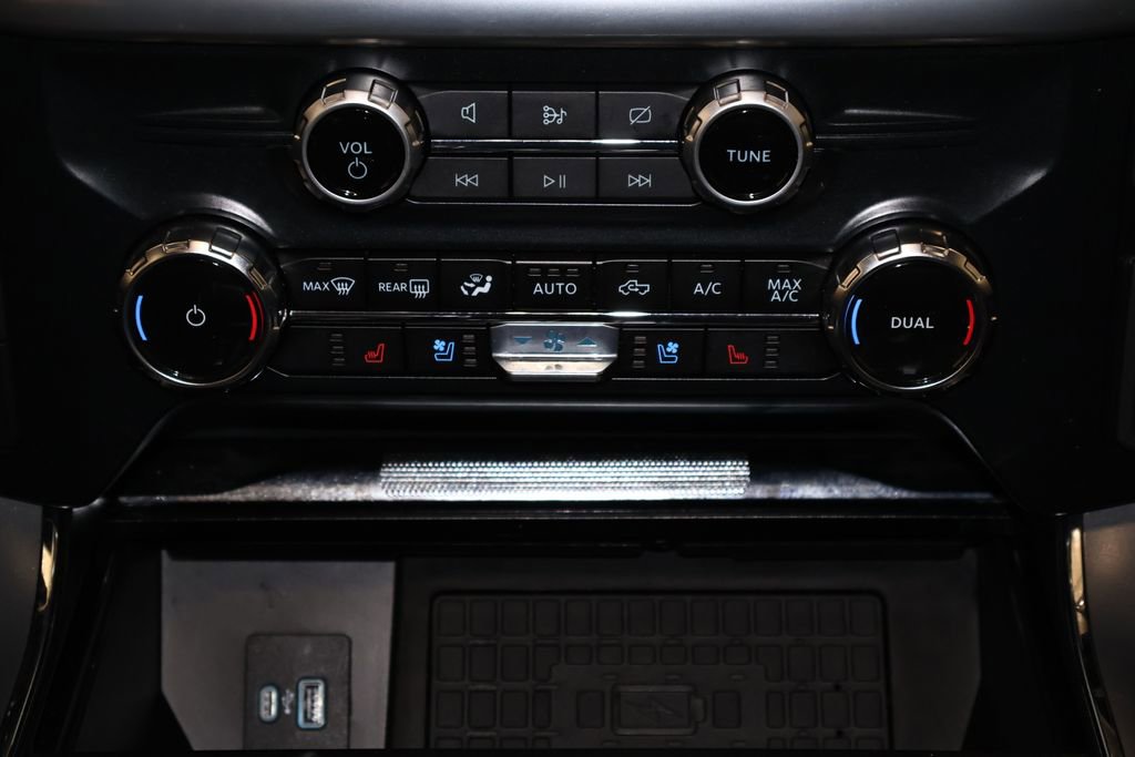 Certified 2023 Ford F150 Lariat w/ Equipment Group 502A High image 27