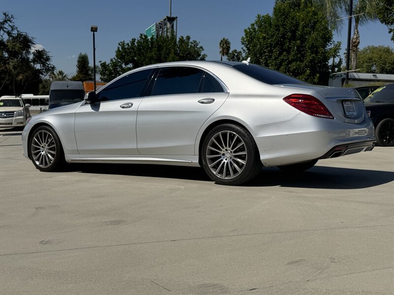 Used 2015 Mercedes-Benz S 550 Sedan image 3
