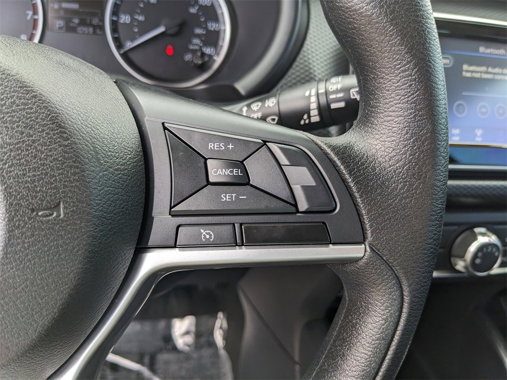 Used 2022 Nissan Kicks S image 31