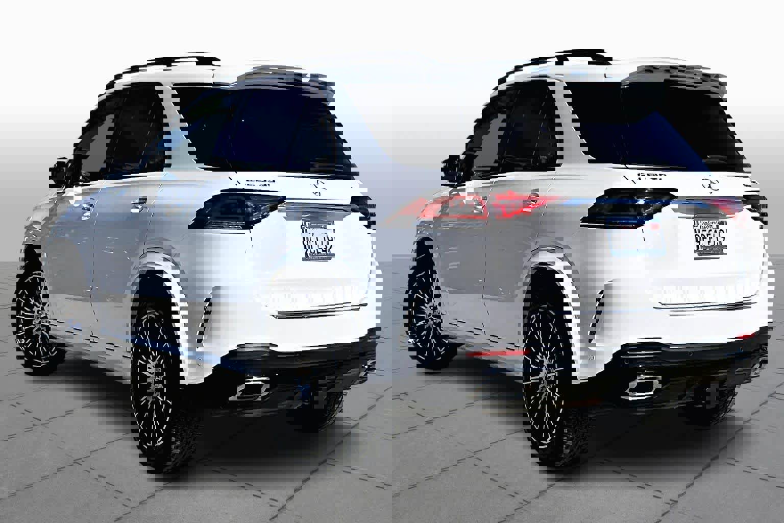 Used 2023 Mercedes-Benz GLE 350 4MATIC image 11