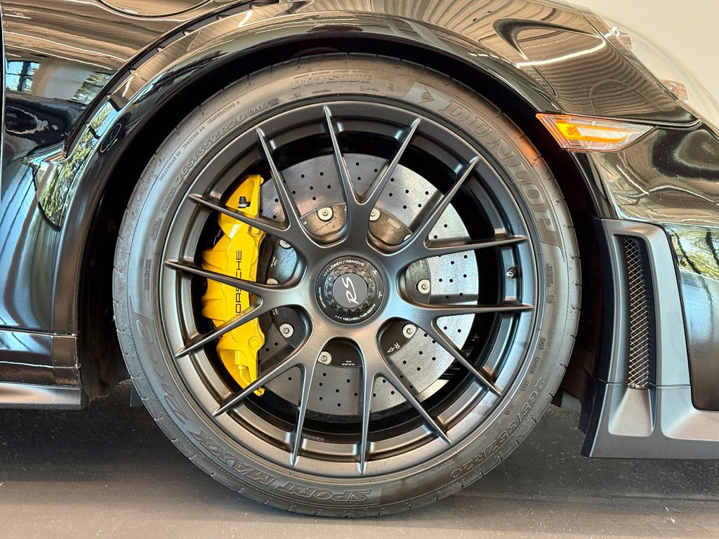 Used 2018 Porsche 911 GT2 RS RWD image 12